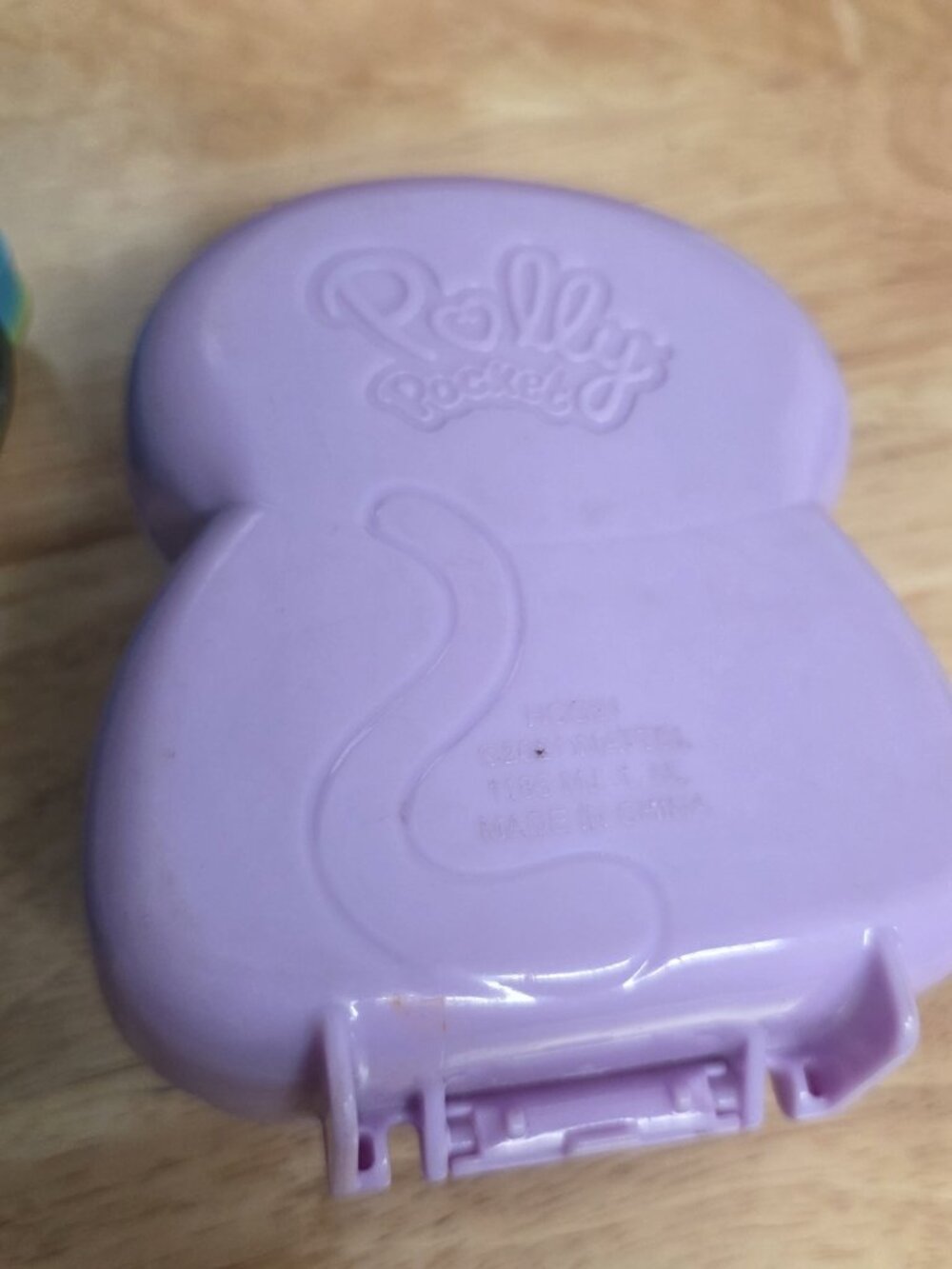 Mattel POLLY POCKET Purple Cat Sushi Shop Japanese Themed Mini Doll & Car Toys - Picture 6 of 8